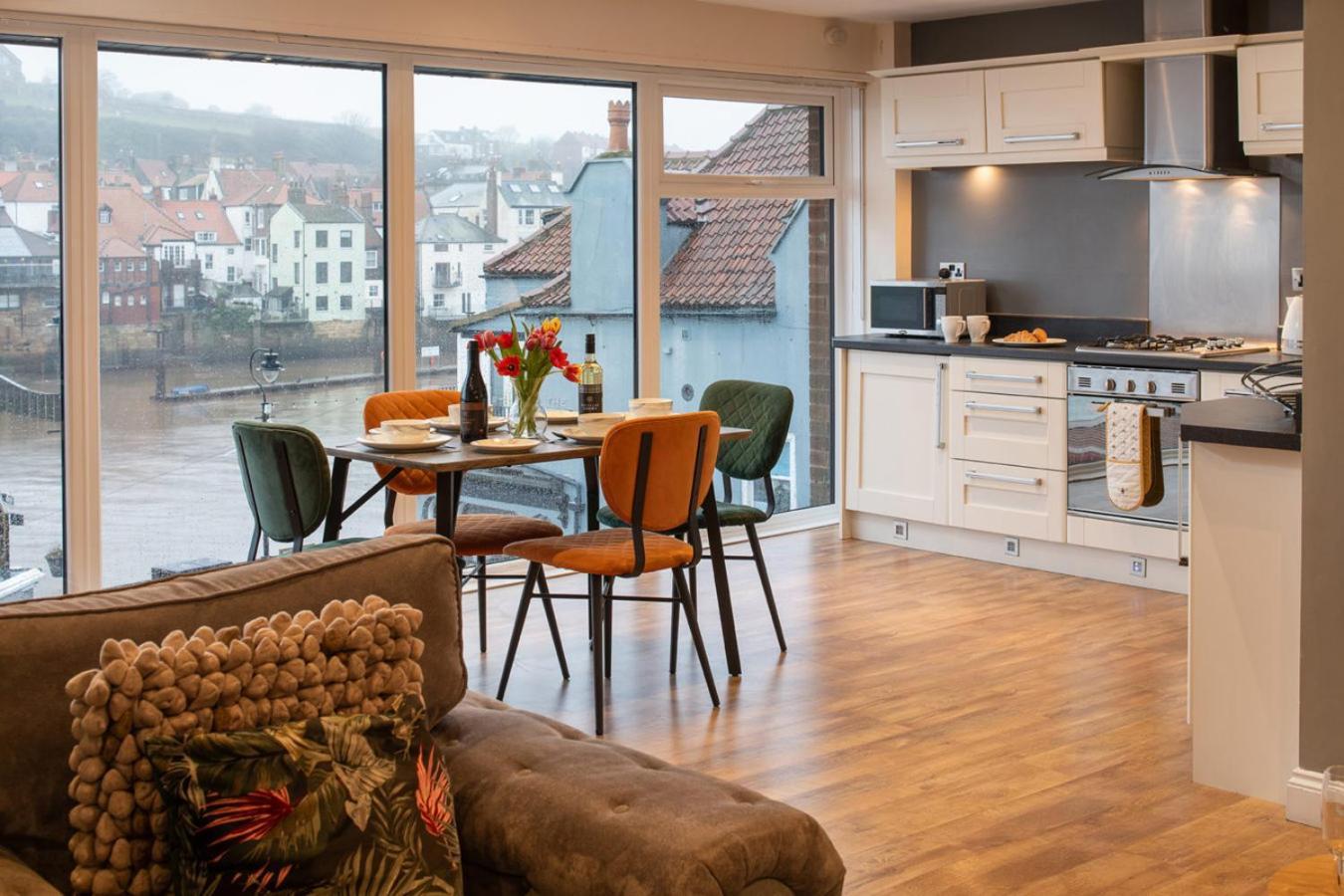 Number 3 Pier Road Apartment Whitby Extérieur photo